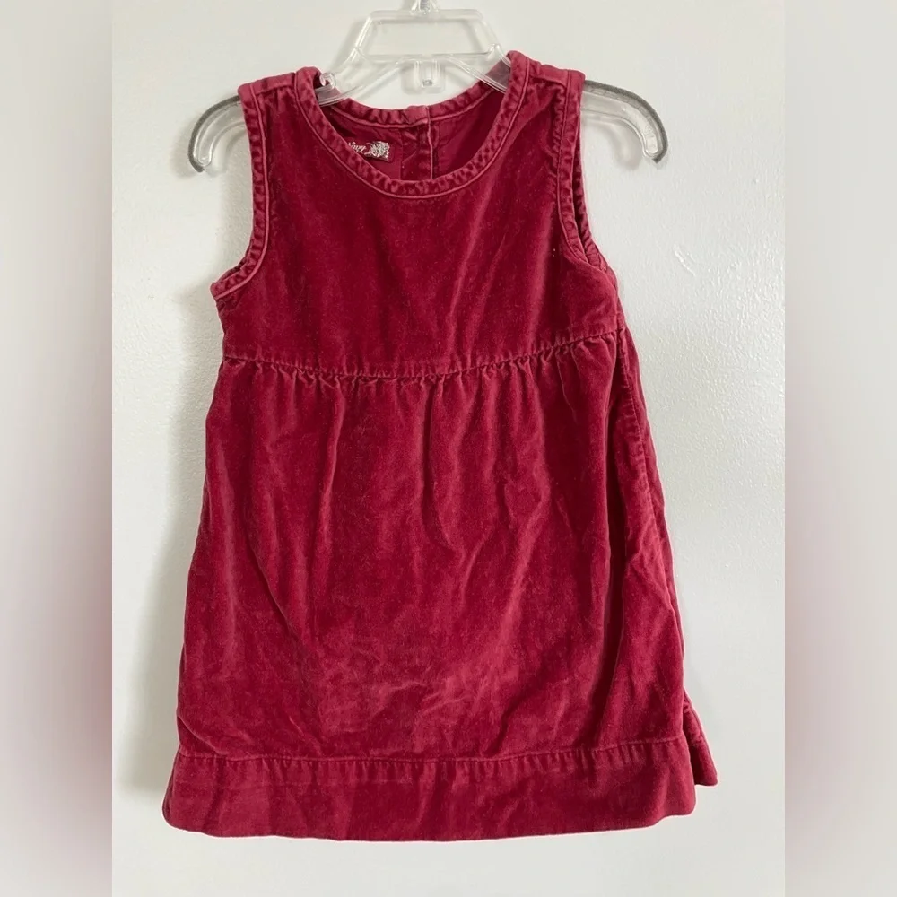 Old Navy Kids Sleeveless velvet burgundy dress with lining. Size 3T
